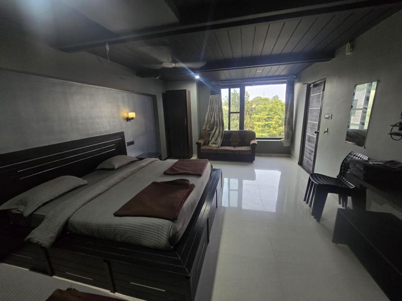 River View Resorts 스리칼라하스티 외부 사진